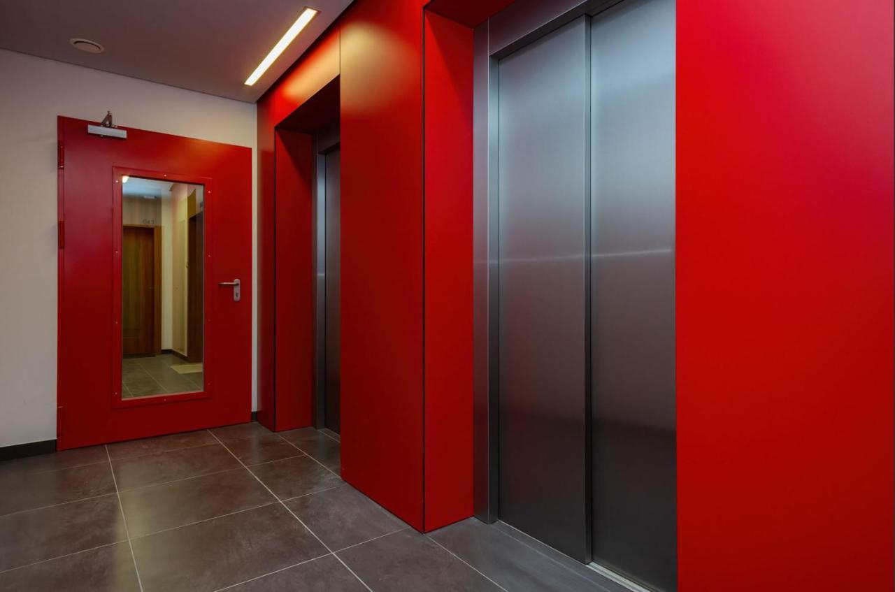 Apartamenty Kasprzaka P&O Serviced Apartments Varsavia Esterno foto
