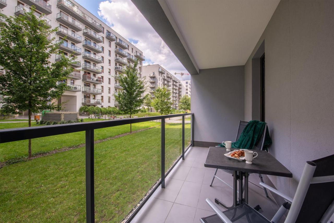 Apartamenty Kasprzaka P&O Serviced Apartments Varsavia Esterno foto