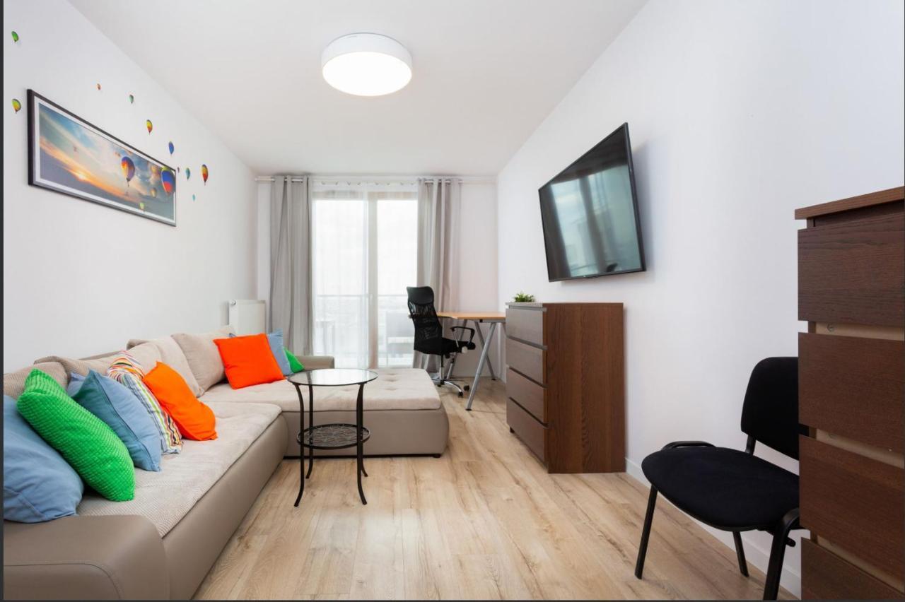 Apartamenty Kasprzaka P&O Serviced Apartments Varsavia Esterno foto