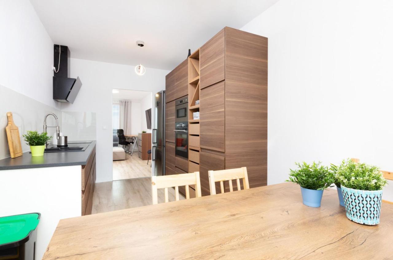 Apartamenty Kasprzaka P&O Serviced Apartments Varsavia Esterno foto
